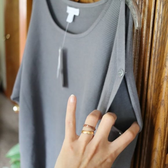 NY&C Cold Shoulder Button Sleeve Ribbed Sweater NWT - Gray, Size S - Picture 13 of 16